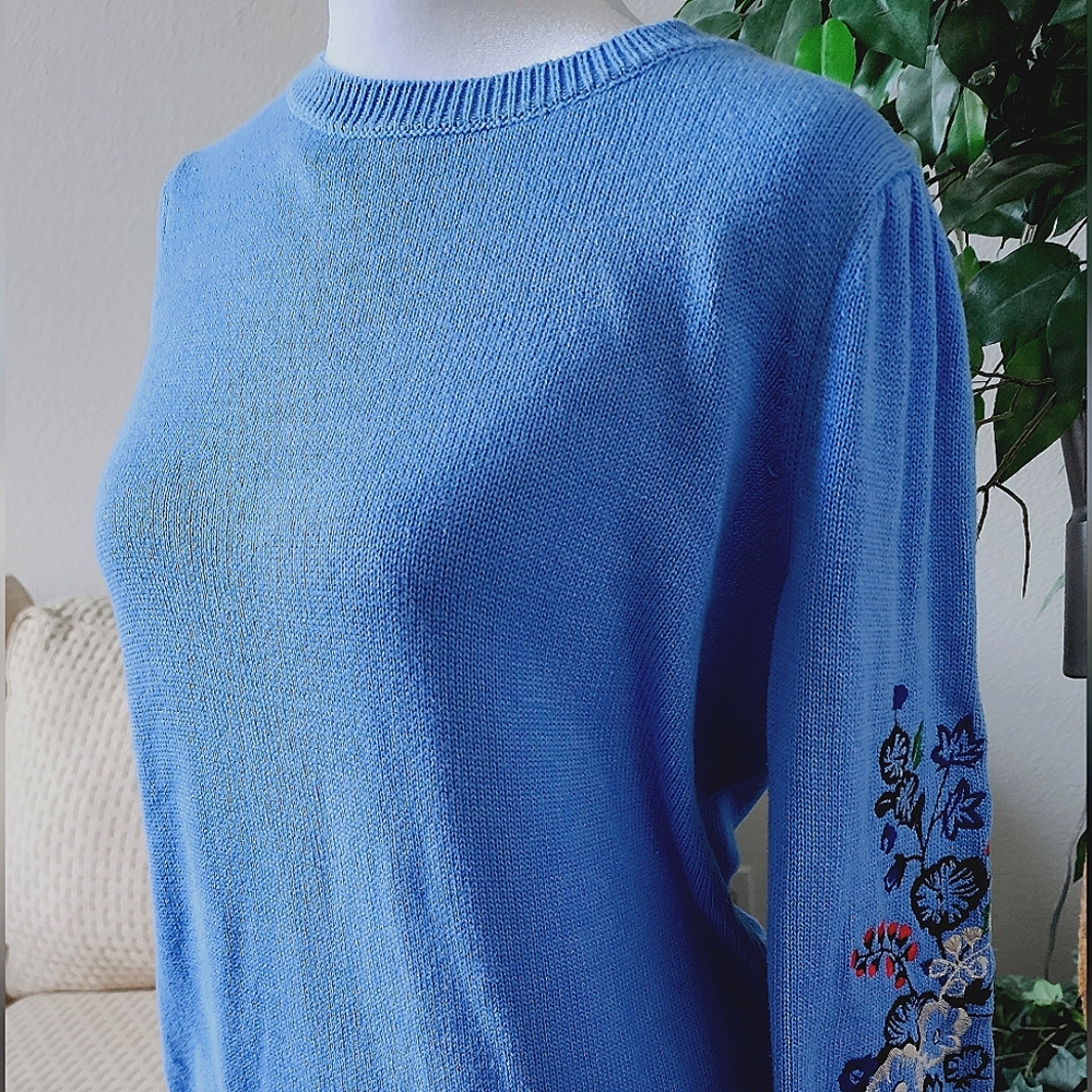 3 for $45 Loft Floral Embroidered Puff Sleeve Crew Neck Sweater- Size M (Blue)